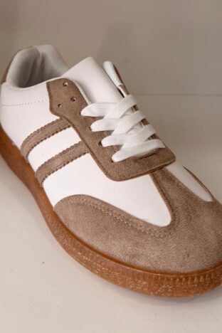 Deportiva beige