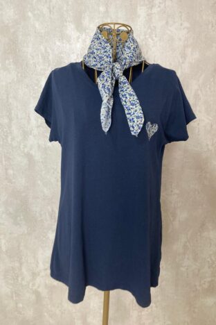 Camiseta pañuelo azul