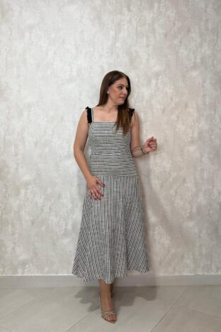 Vestido flecos