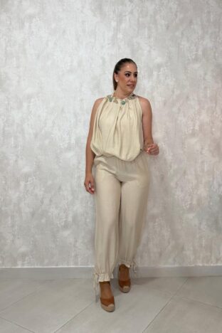 Conjunto pantalón piedras beige
