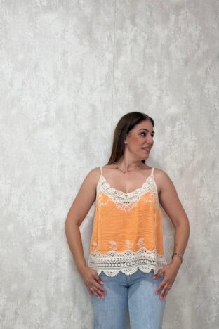 Top croché naranja