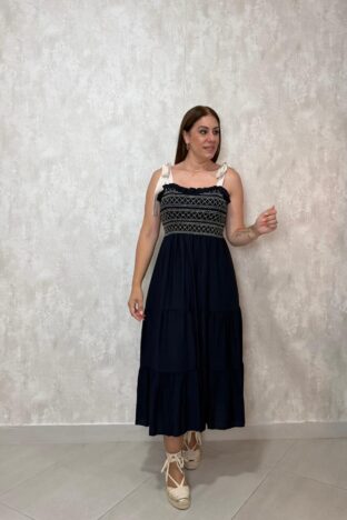 Vestido elástico negro