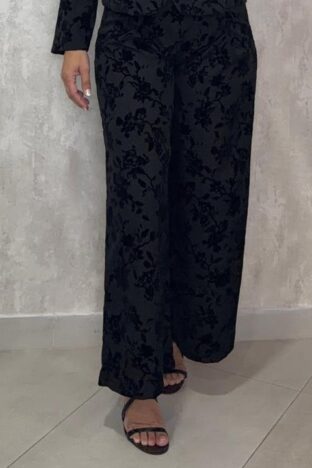 pantalón flor terciopelo negro